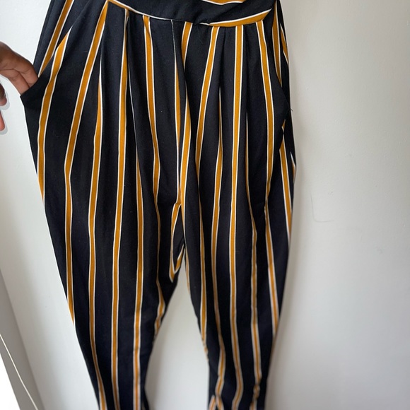 Comfortable stretchy - Picture 3 of 5